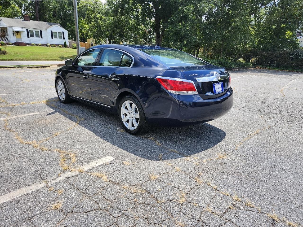 Buick LaCrosse CXL FWD 2011