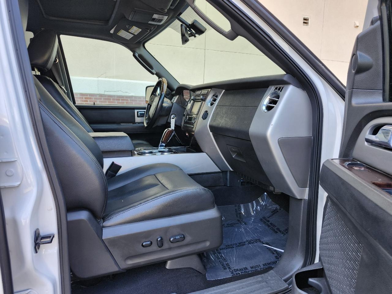 Ford Expedition Limited 2WD 2009