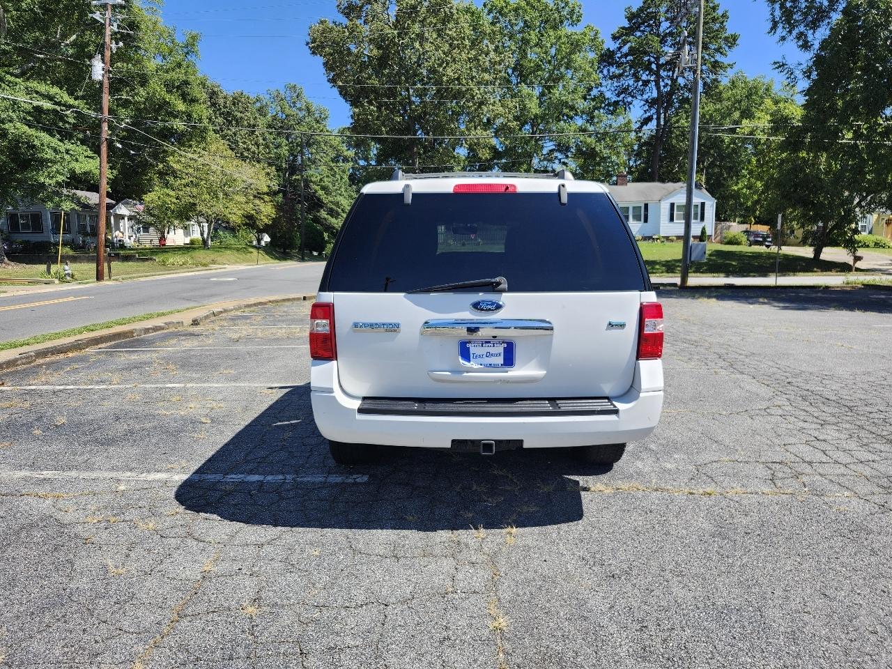 Ford Expedition Limited 2WD 2009