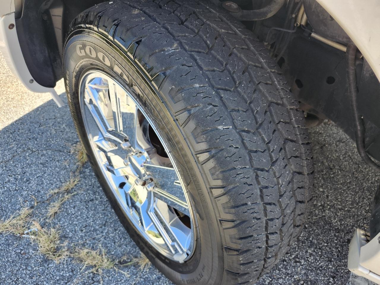 Ford Expedition Limited 2WD 2009