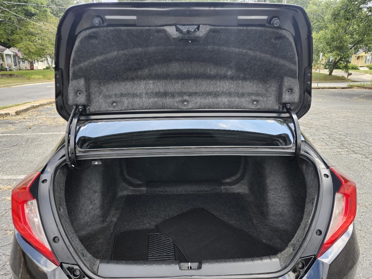 Honda Civic LX Sedan CVT 2016