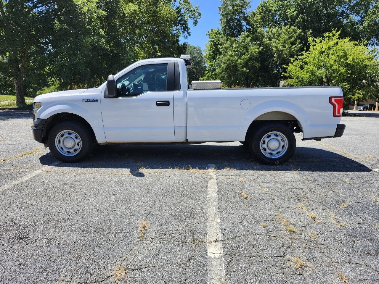 Ford F-150 XLT 8-ft. Bed 2WD 2016