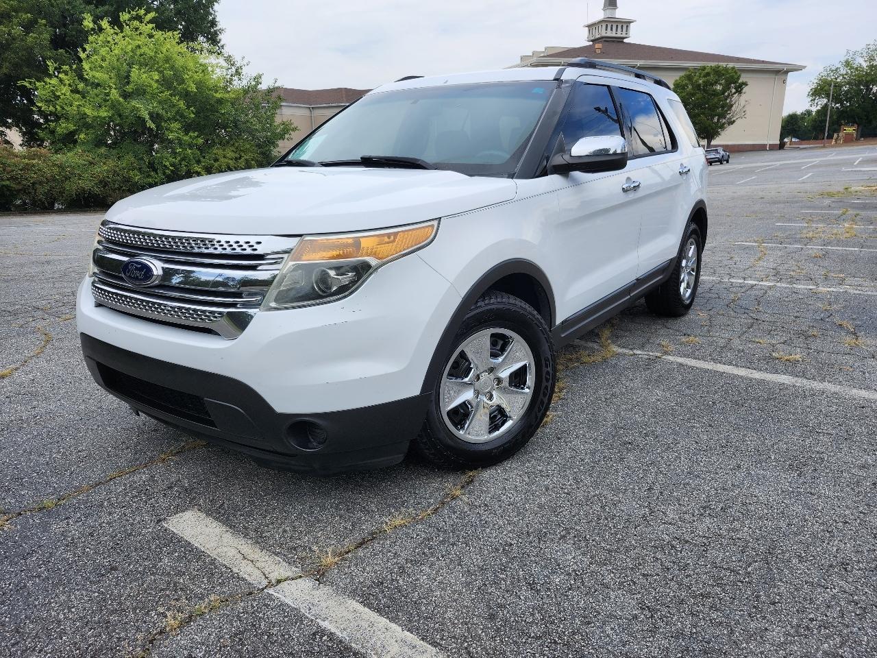 Ford Explorer Base FWD 2014