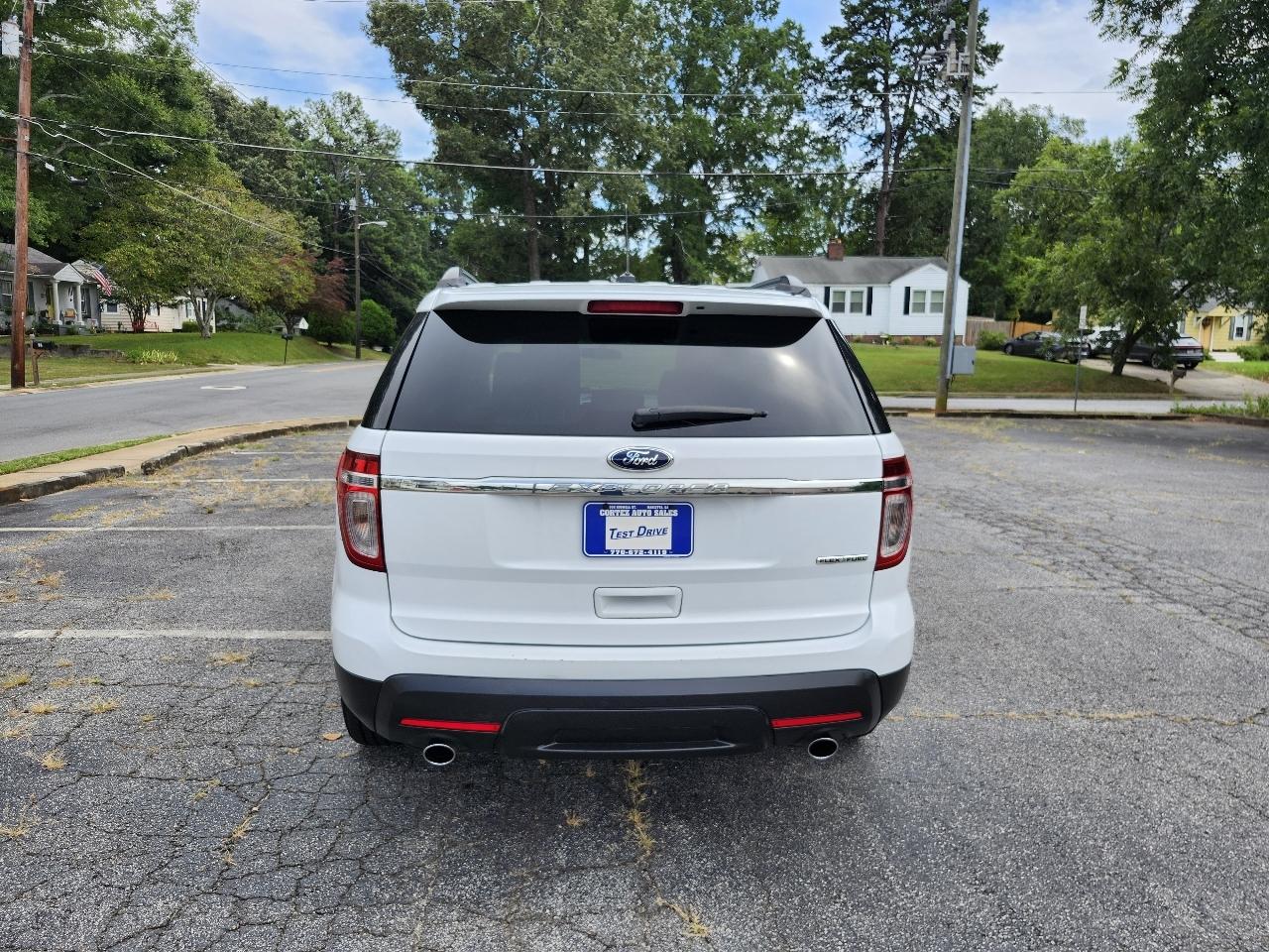 Ford Explorer Base FWD 2014