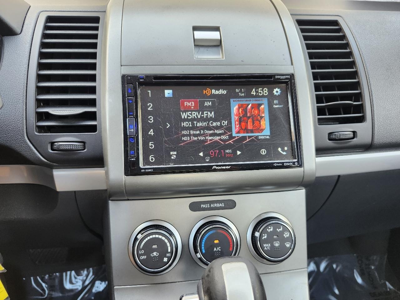 Nissan Sentra 2.0 SL 2011
