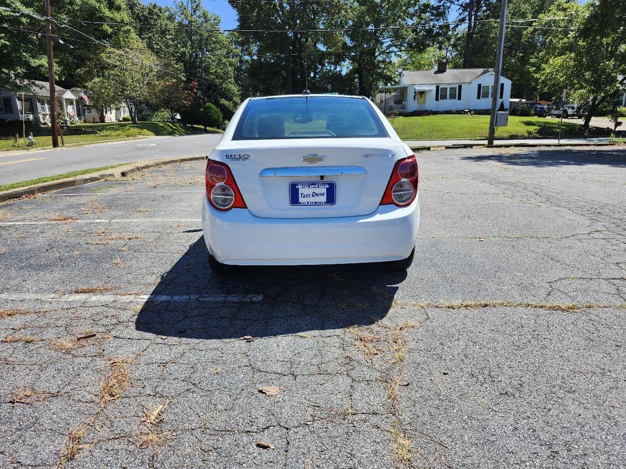 Chevrolet Sonic LT Auto Sedan 2015