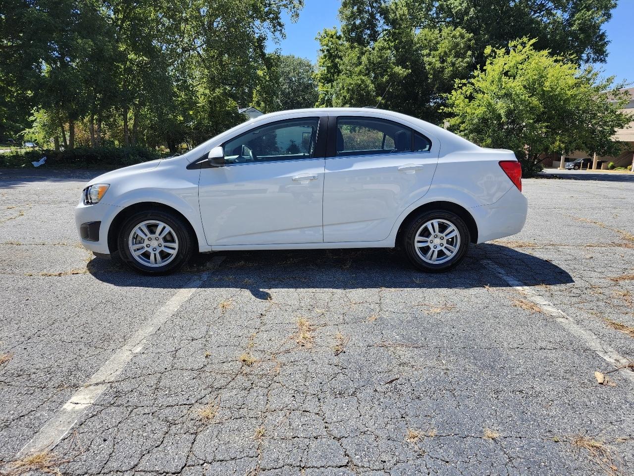 Chevrolet Sonic LT Auto Sedan 2015