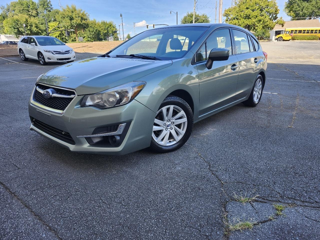 Subaru Impreza 2.0i Premium PZEV 5-Door 2015