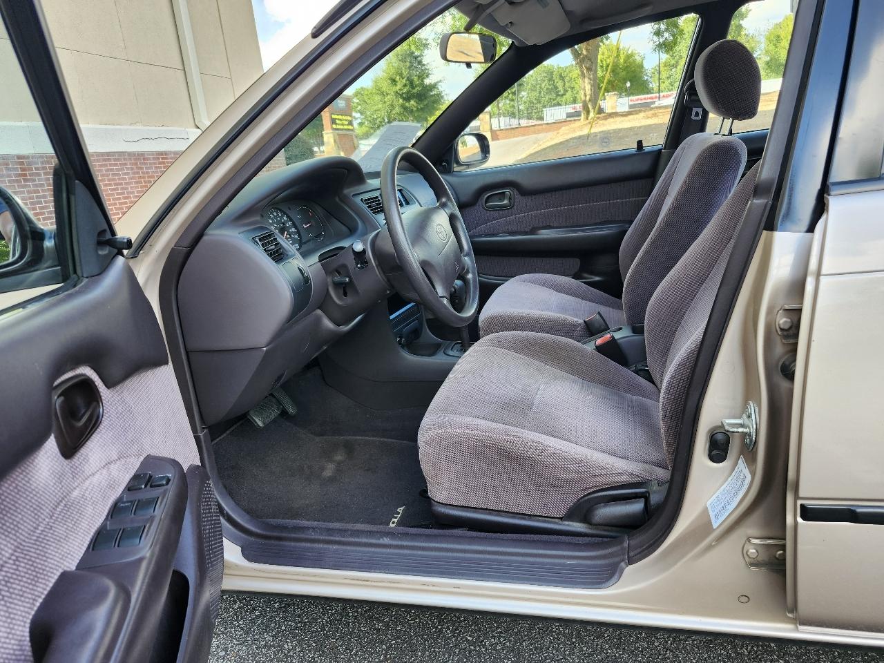 Toyota Corolla DX 1995