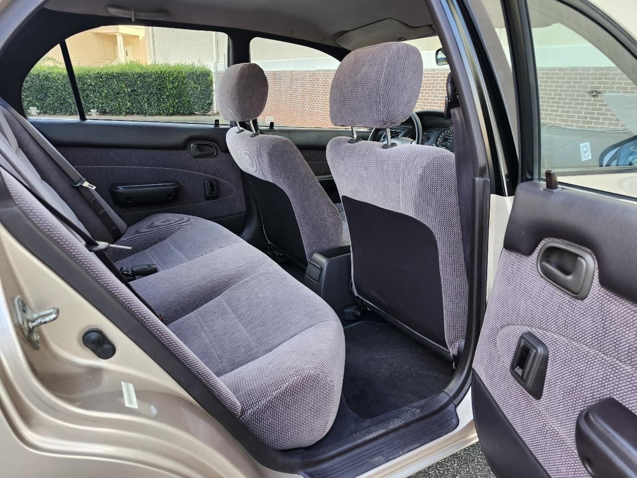 Toyota Corolla DX 1995