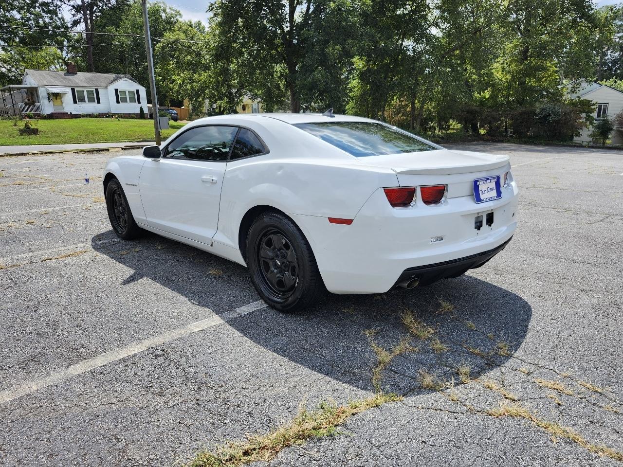 Chevrolet Camaro LS Coupe 2013