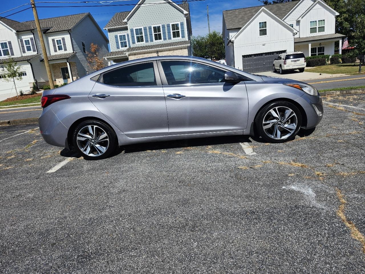 Hyundai Elantra SE 6AT 2015