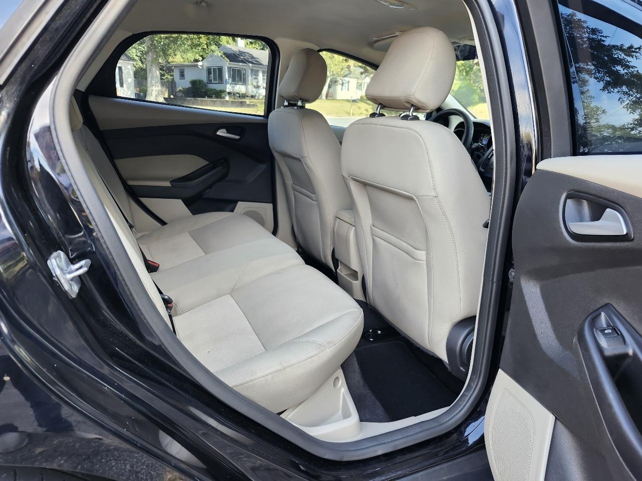 Ford Focus SE Hatch 2017