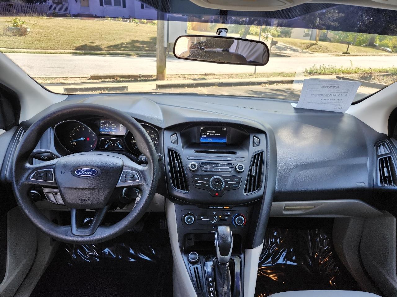 Ford Focus SE Hatch 2017