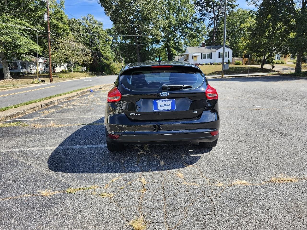 Ford Focus SE Hatch 2017