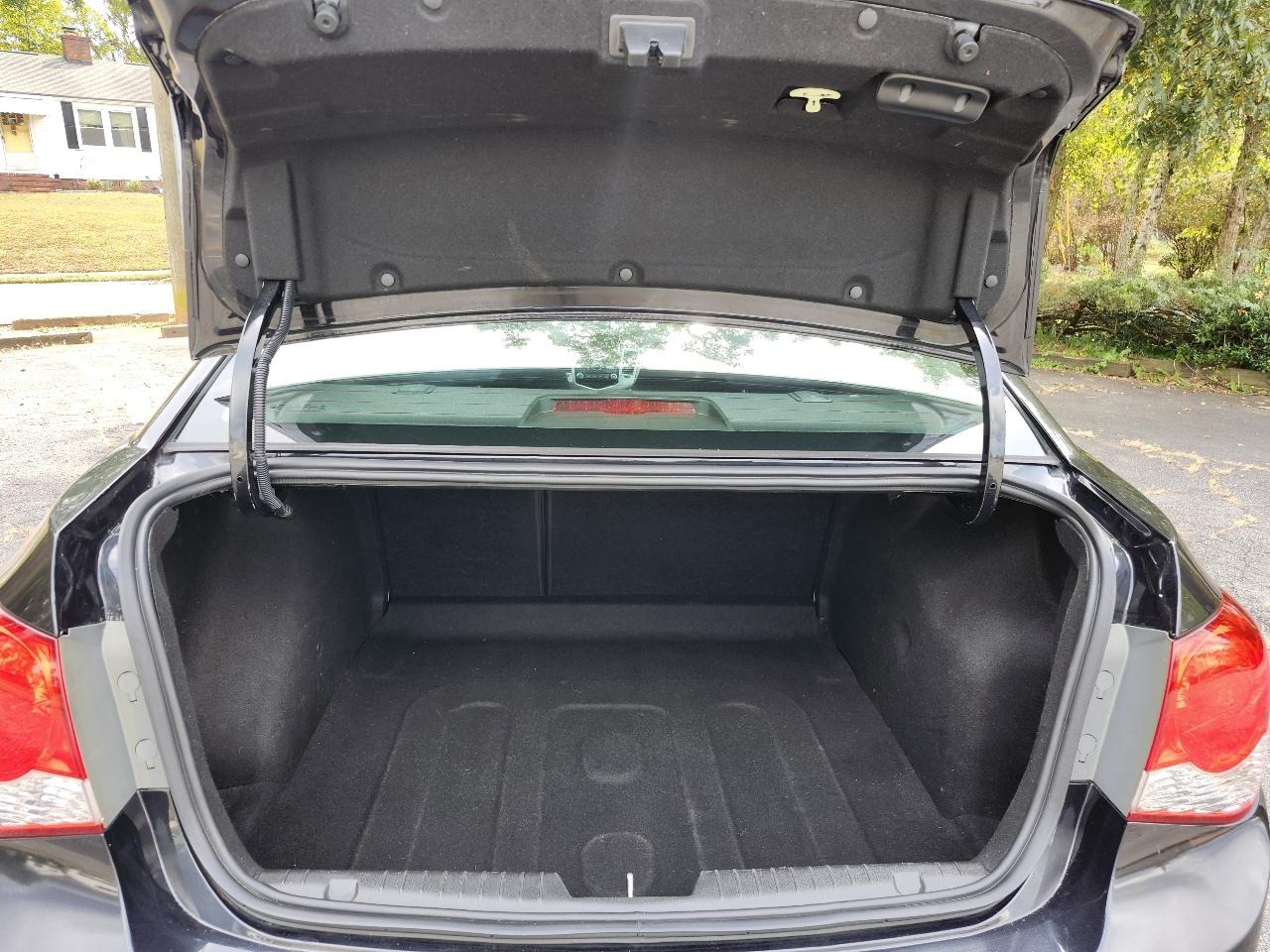 Chevrolet Cruze LS Auto 2014