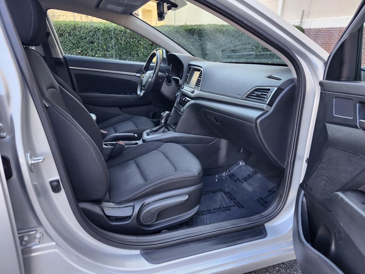 Hyundai Elantra Limited 2018