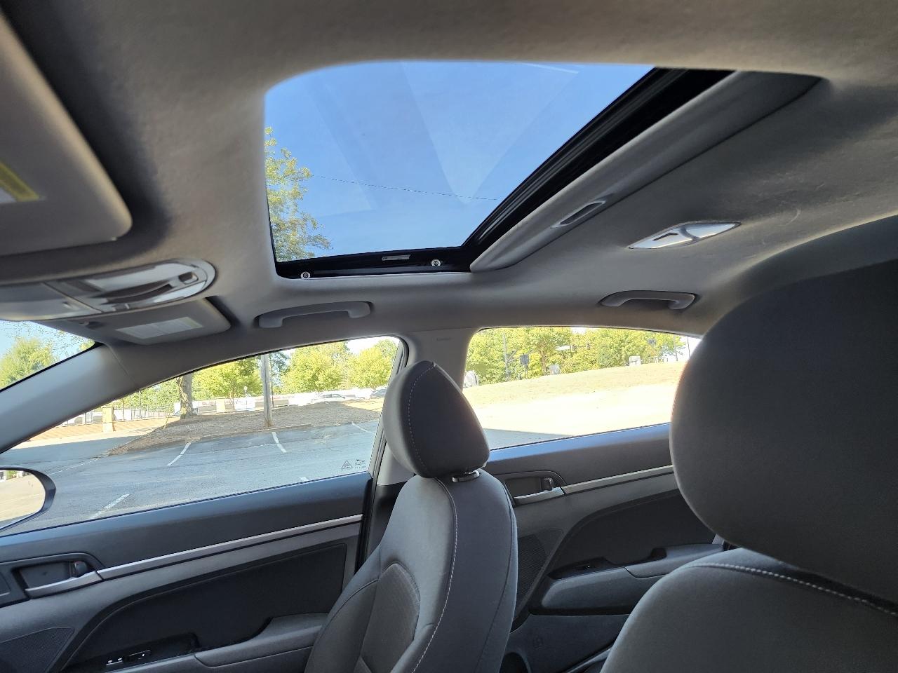 Hyundai Elantra Limited 2018