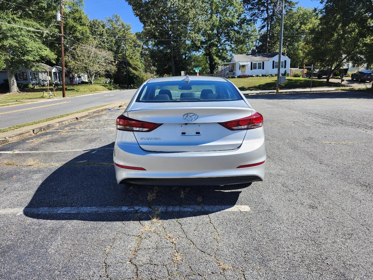 Hyundai Elantra Limited 2018