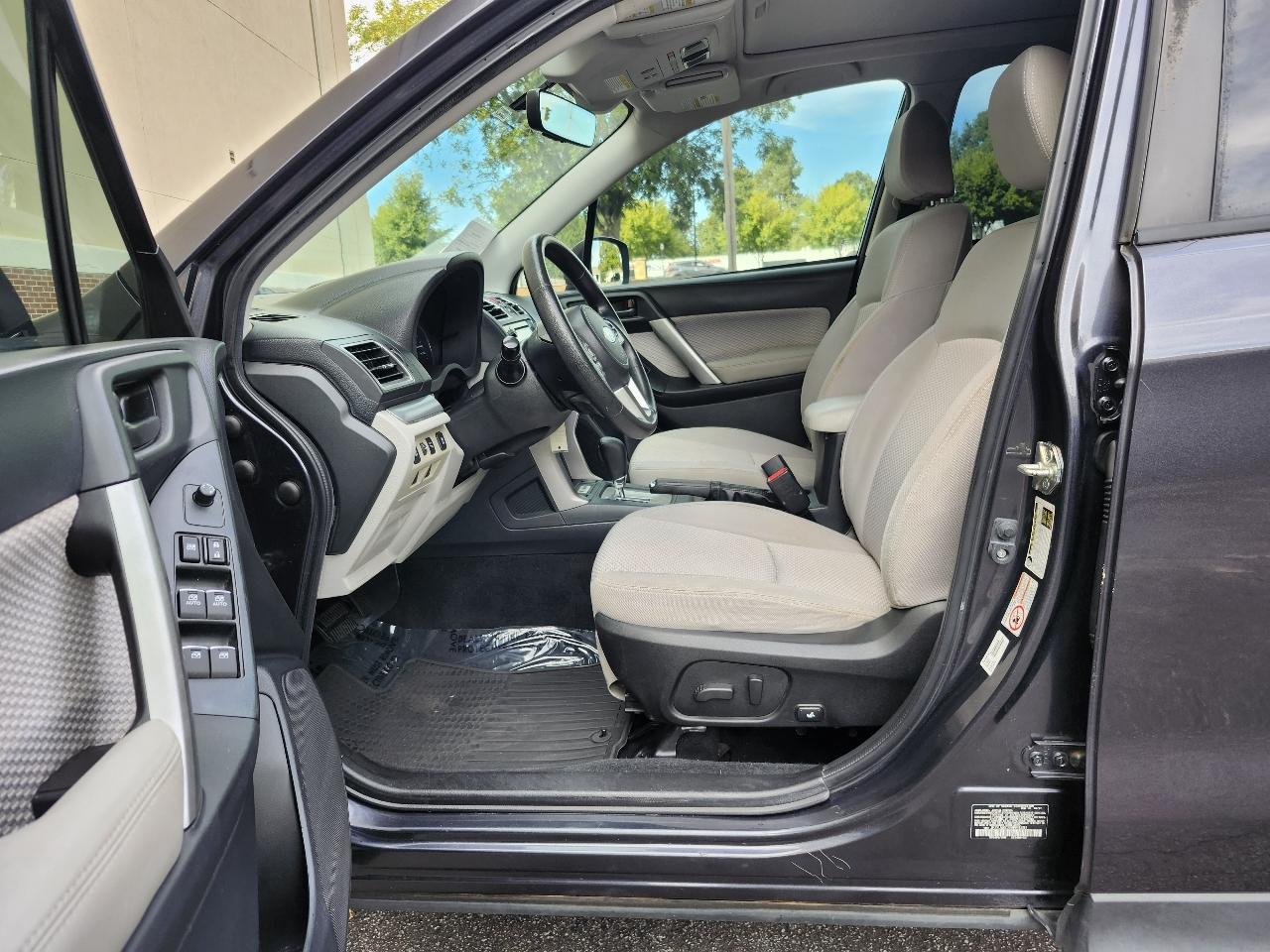 Subaru Forester 2.5i Premium PZEV CVT 2017