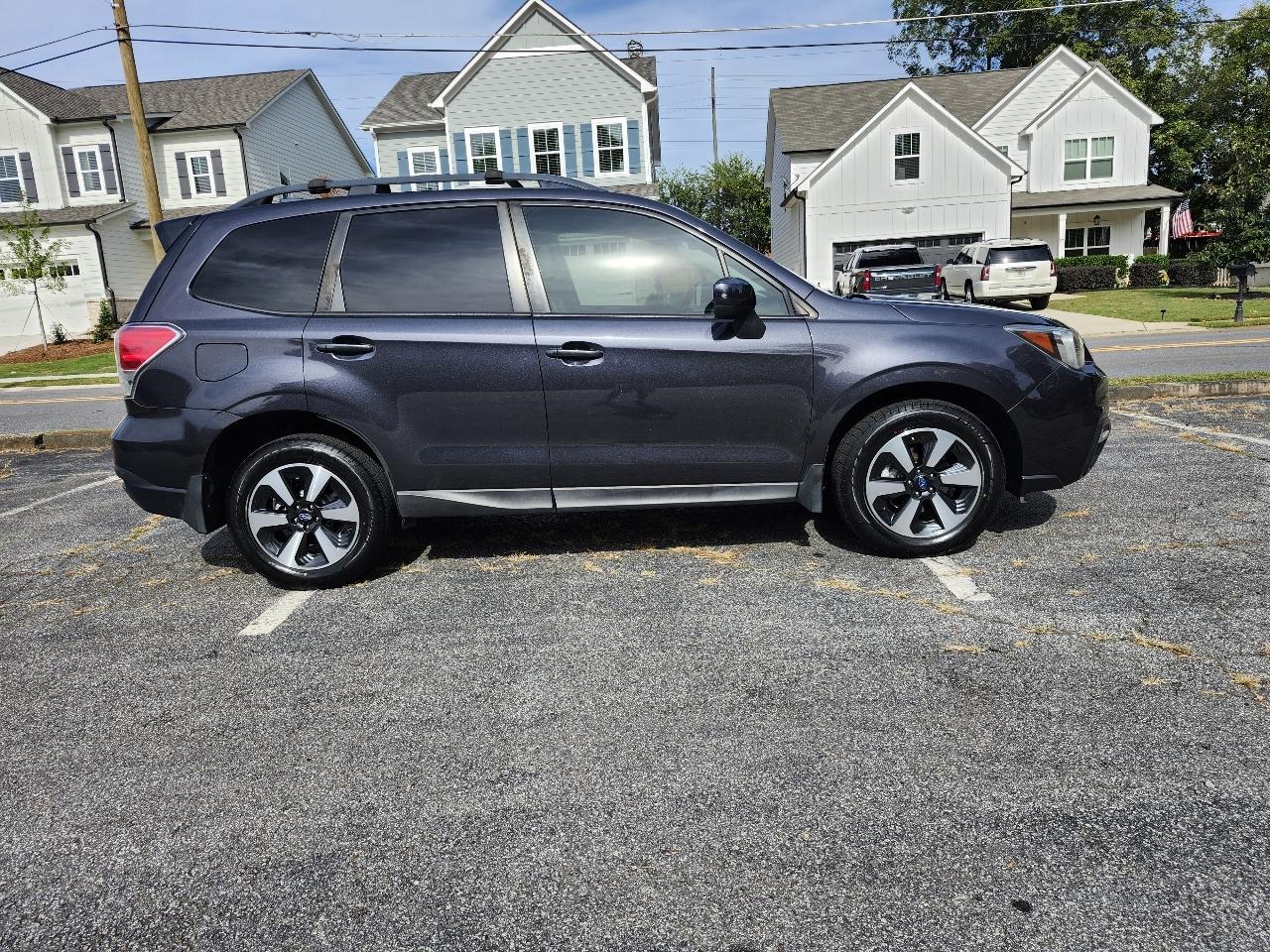 Subaru Forester 2.5i Premium PZEV CVT 2017