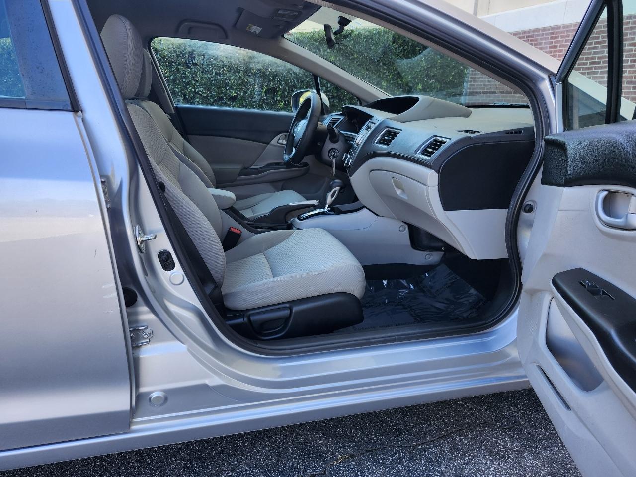 Honda Civic LX Sedan CVT 2015