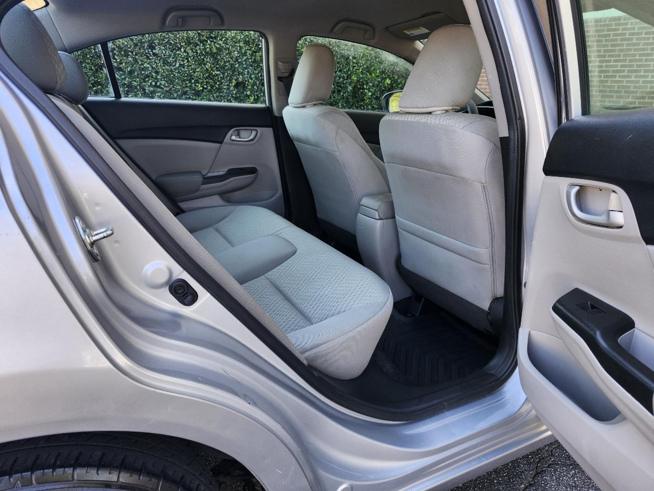 Honda Civic LX Sedan CVT 2015