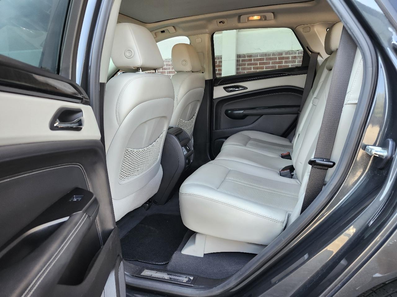 Cadillac SRX Luxury Collection FWD 2016