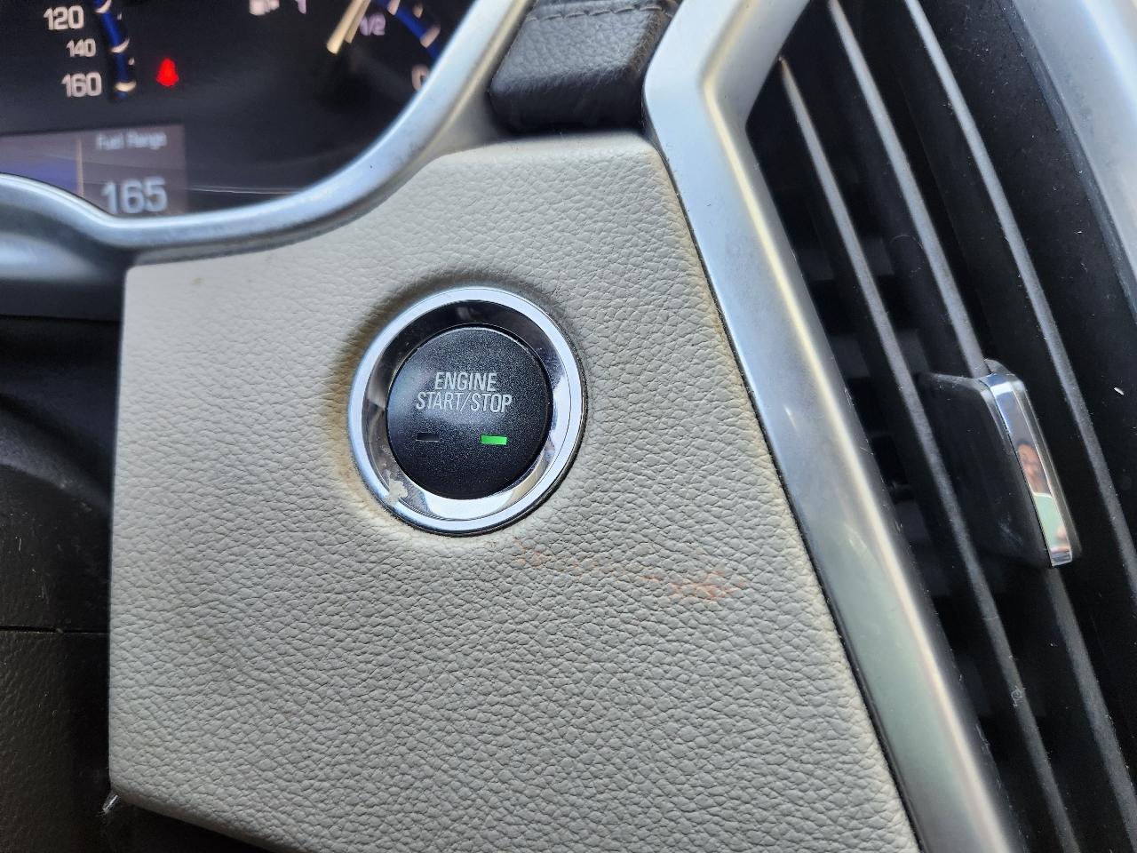 Cadillac SRX Luxury Collection FWD 2016
