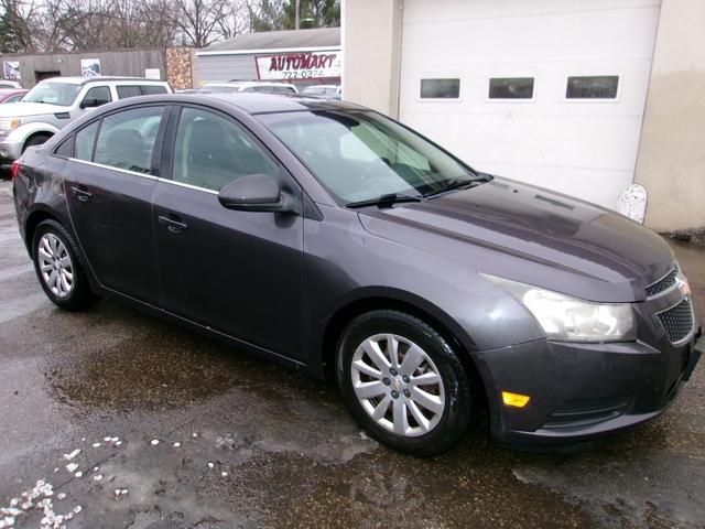 2011 Chevrolet Cruze 1LT Sedan FWD