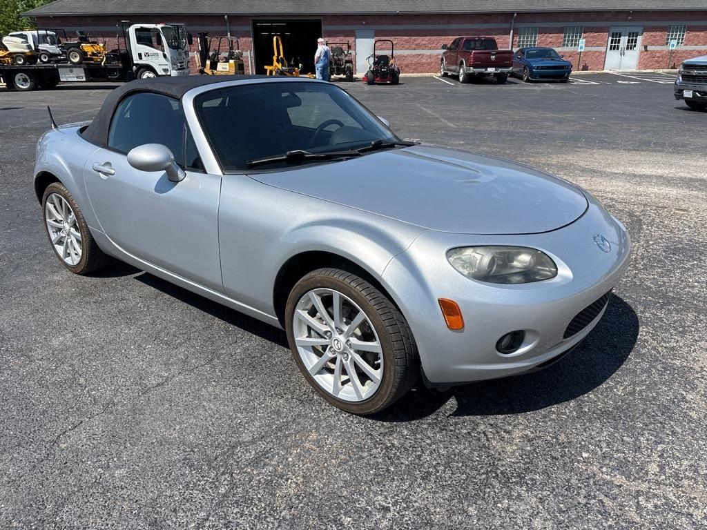 Mazda MX-5 Miata  2008