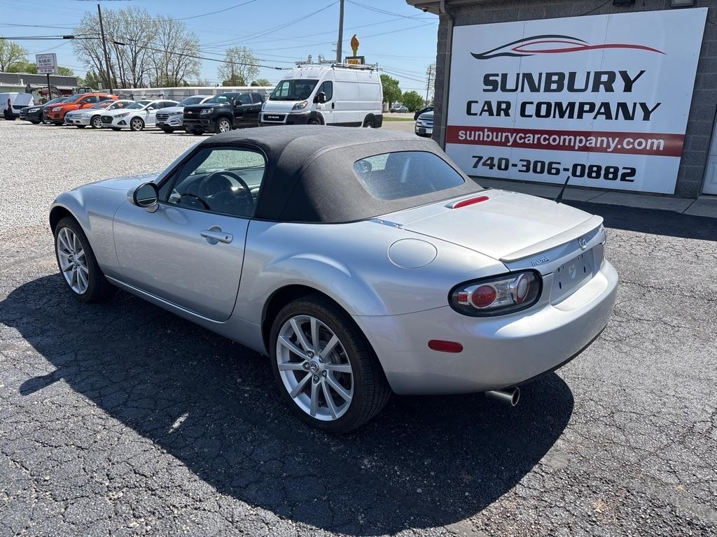 Mazda MX-5 Miata  2008