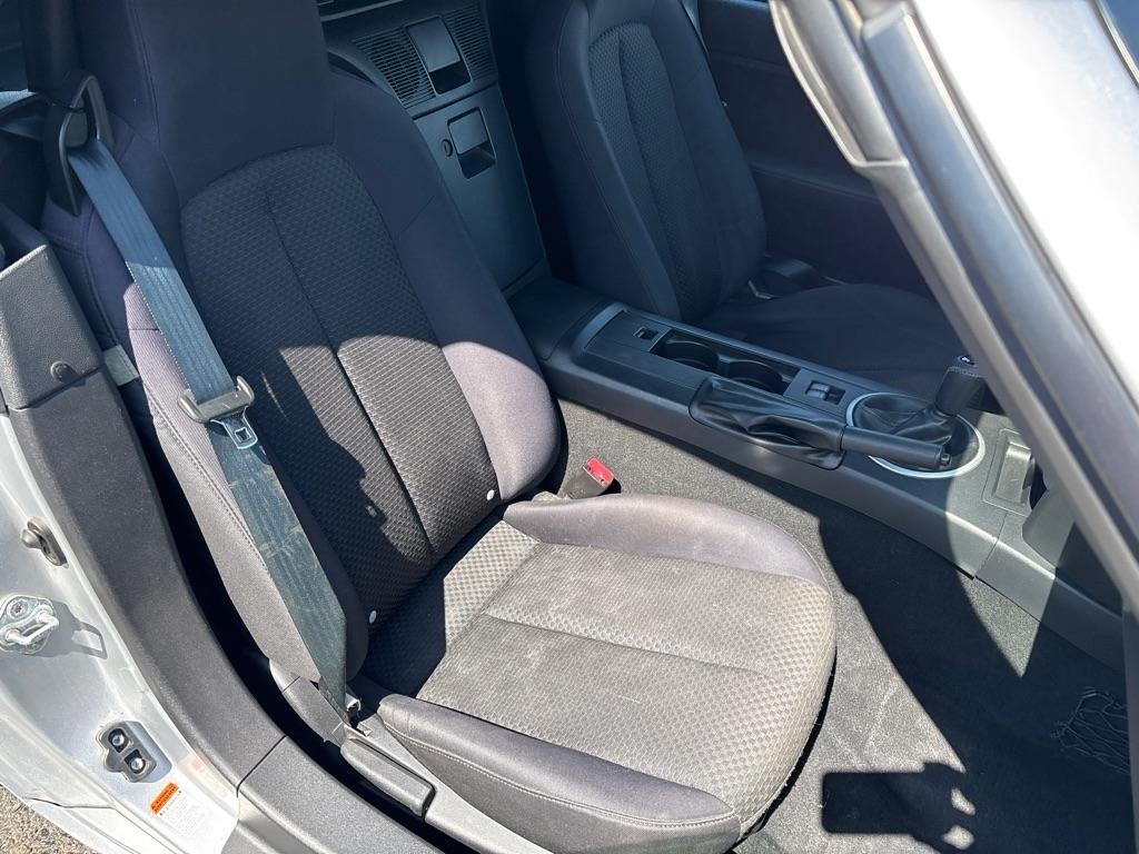 Mazda MX-5 Miata  2008