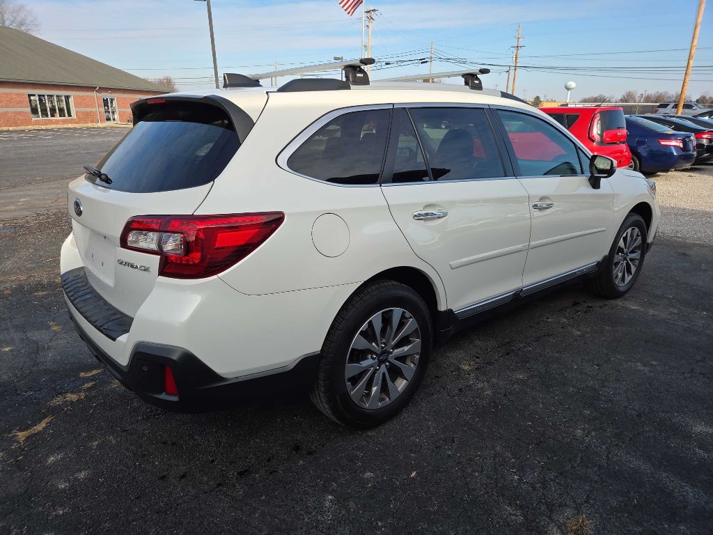 Subaru Outback  2018