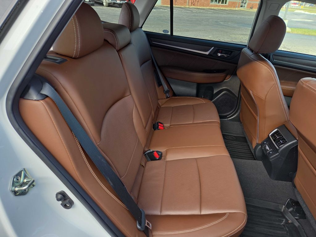 Subaru Outback  2018