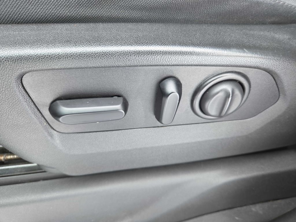 Chevrolet Silverado 1500  2020