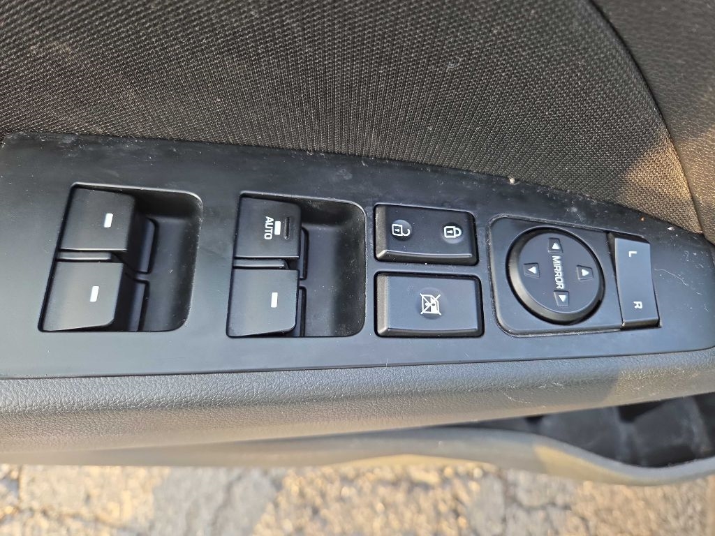 Hyundai Elantra  2018