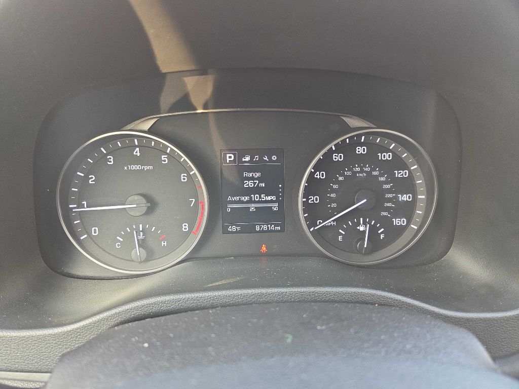 Hyundai Elantra  2018