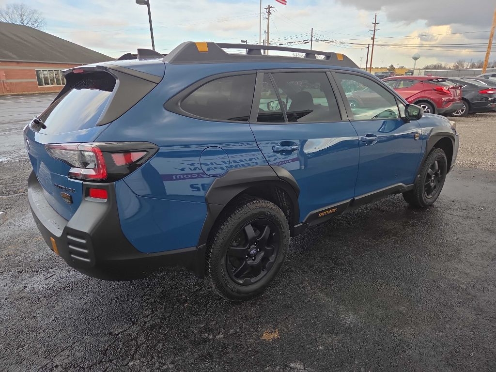 Subaru Outback  2022