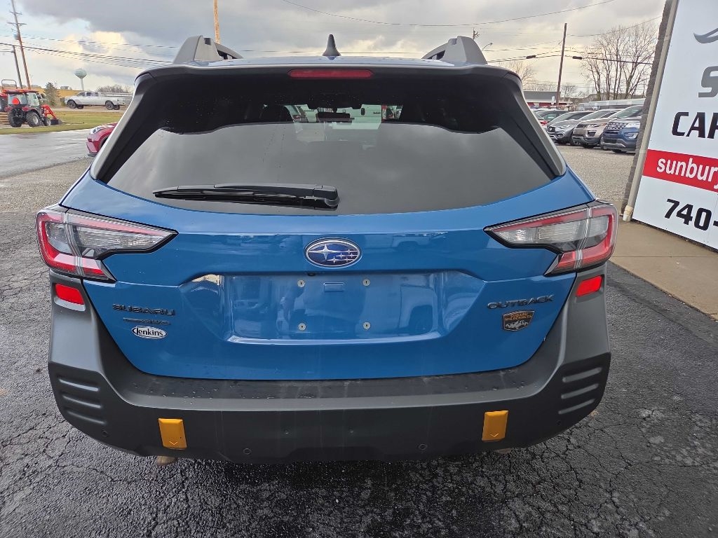 Subaru Outback  2022