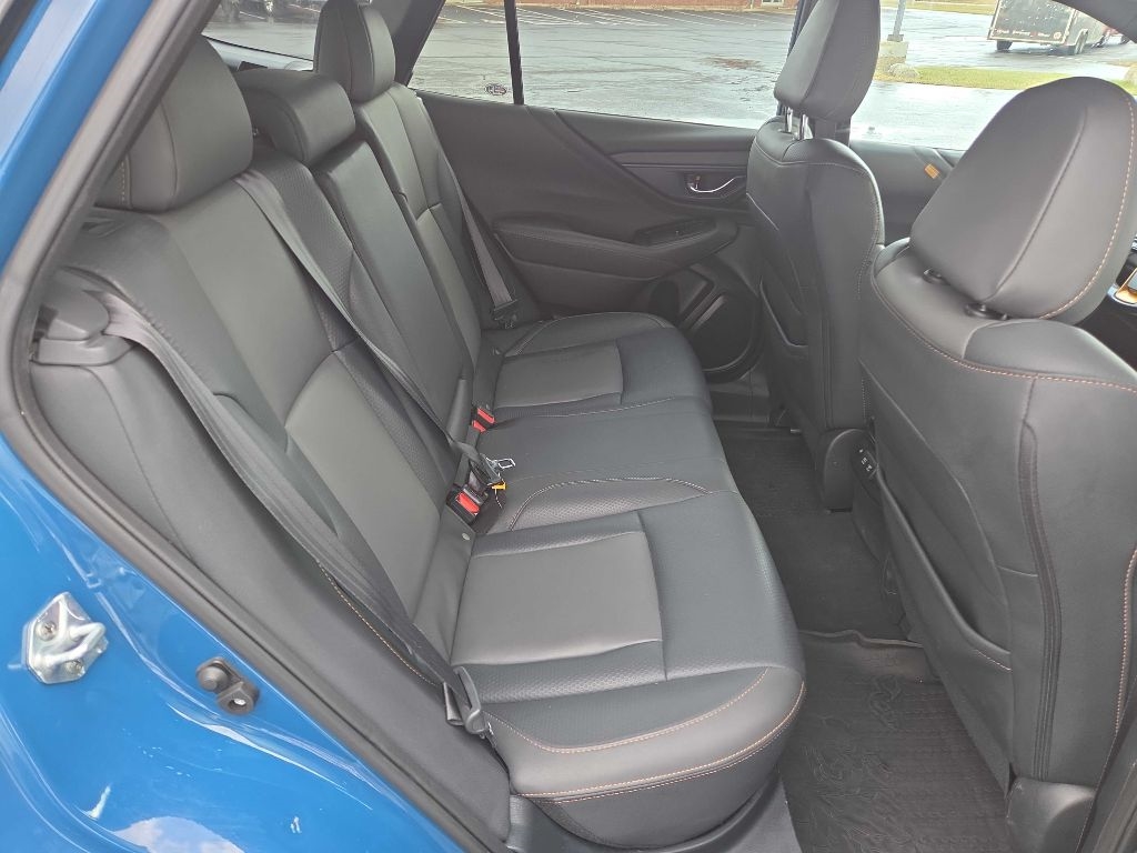 Subaru Outback  2022