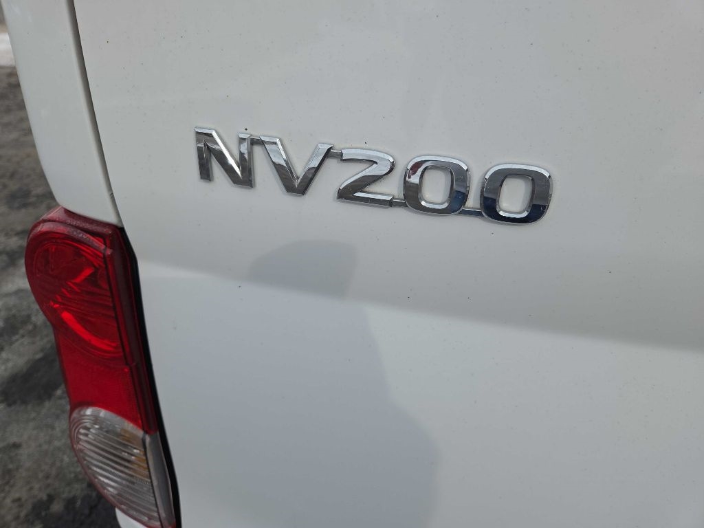 Nissan NV200  2020