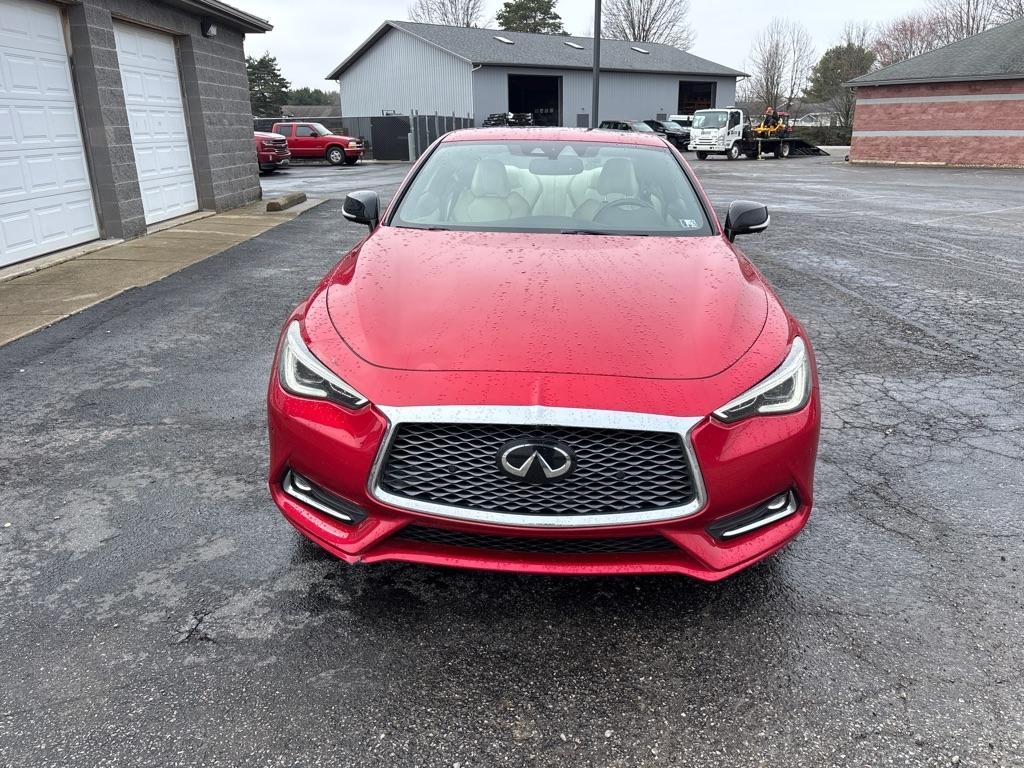 Infiniti Q60  2019