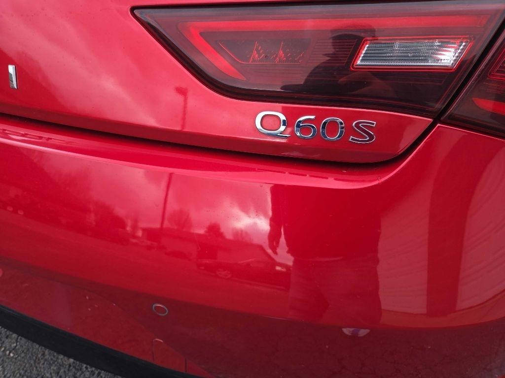Infiniti Q60  2019