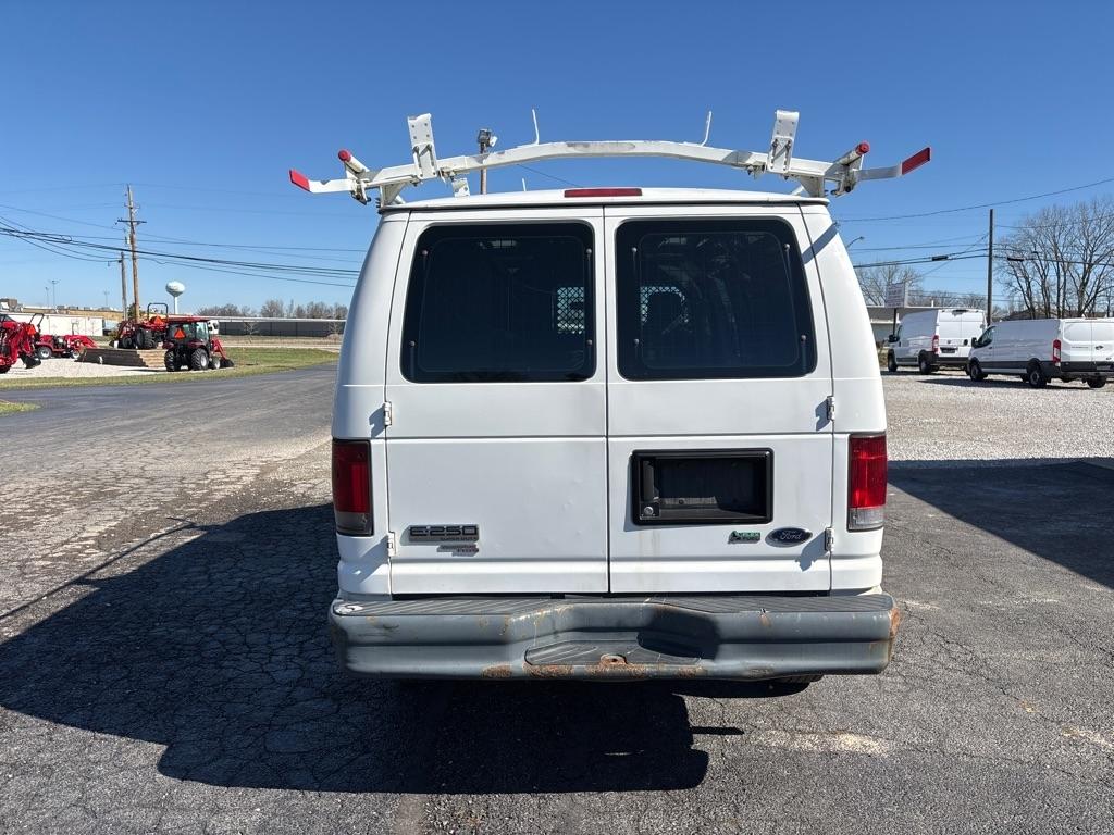 Ford Econoline  2012