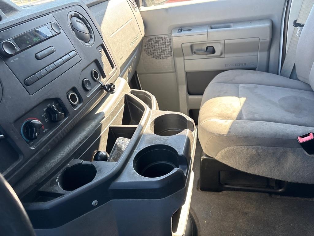 Ford Econoline  2012