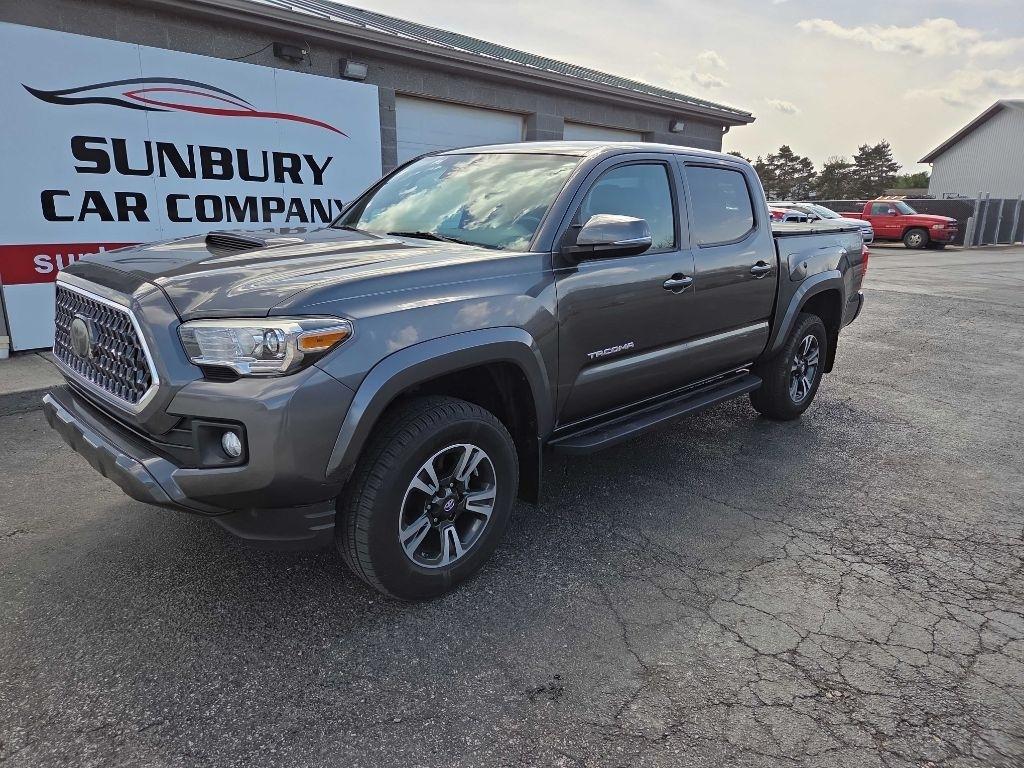 Toyota Tacoma  2018
