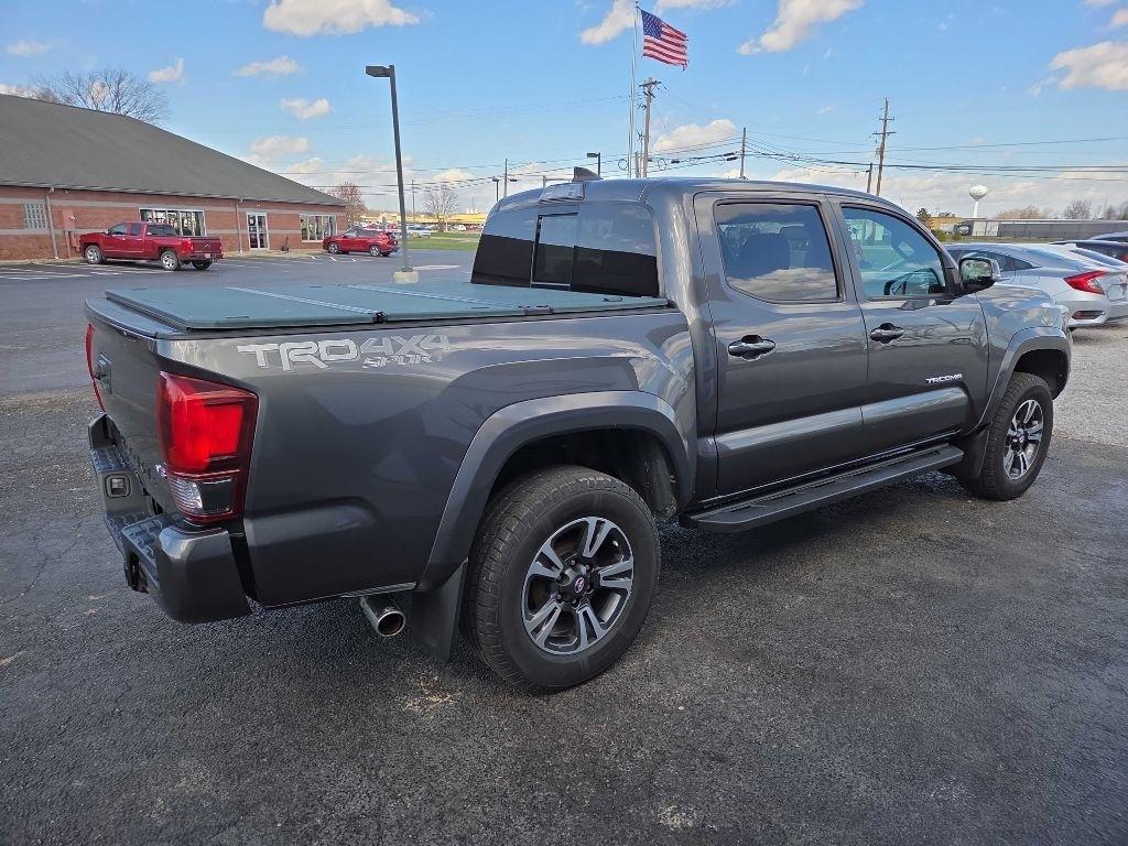 Toyota Tacoma  2018