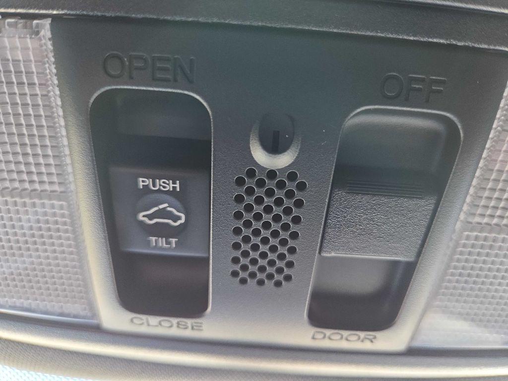 2017 Honda Civic Si - Photo 22