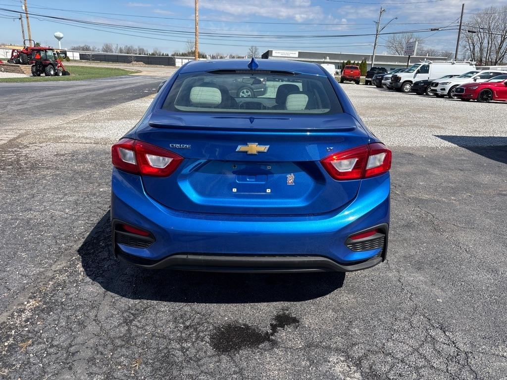 Chevrolet Cruze  2018